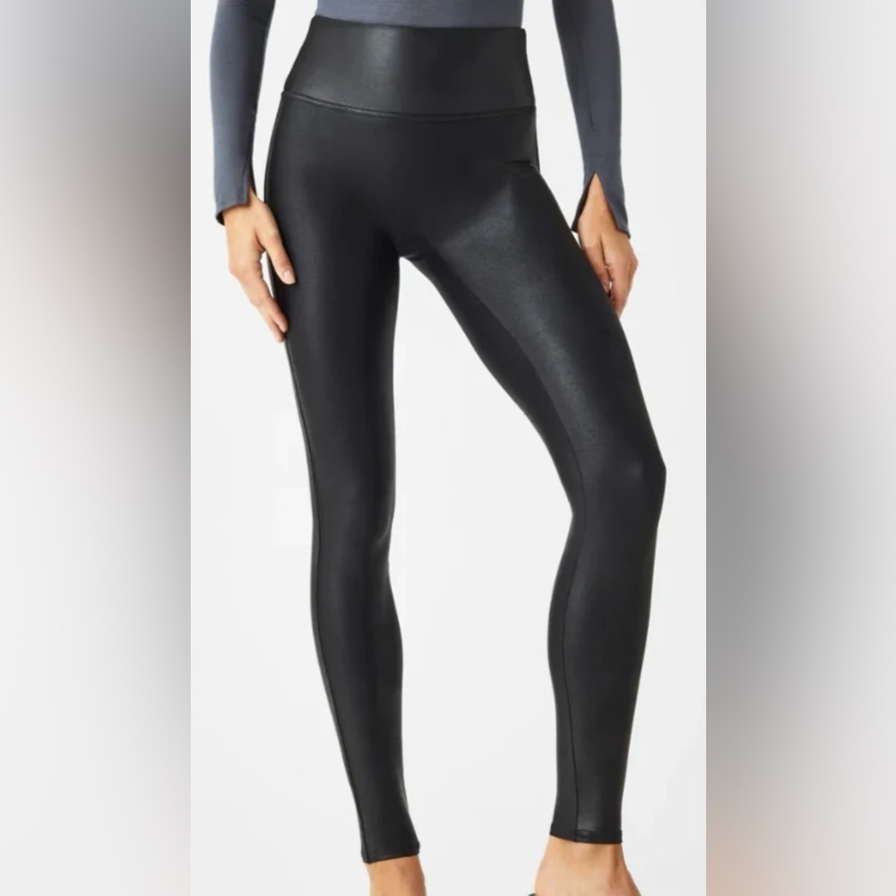 Spanx Faux Leather Tummy Control Leggings Size Small Black